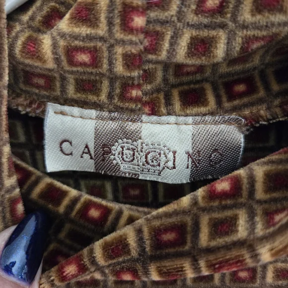 XS/S Mixed Textured Tops - Picture 2 of 12